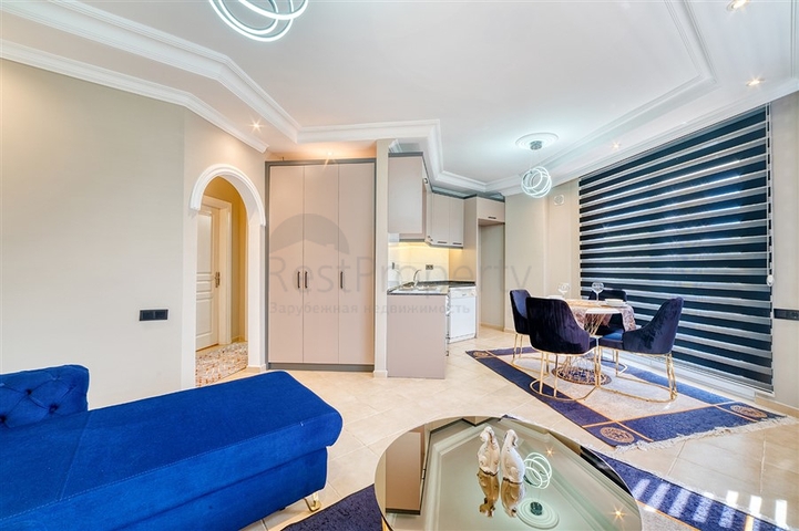 شقة 500 متر من البحر من المالك مع تخطيط 1 + 1 في منطقة توسمور  