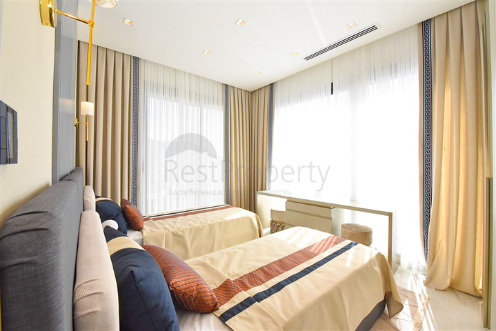 فيلا 4+1 مع إطلالة بانورامية على البحر 