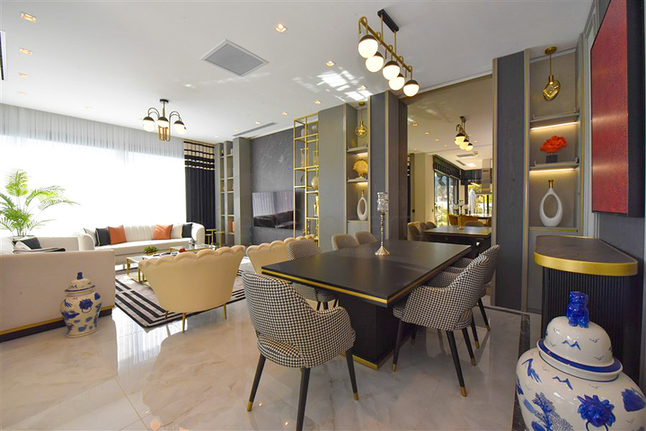 فيلا 4+1 مع إطلالة بانورامية على البحر 