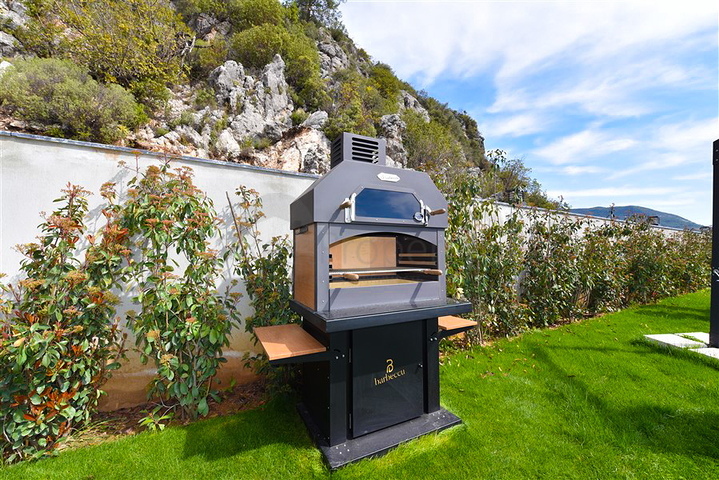 فيلا 4+1 مع إطلالة بانورامية على البحر 