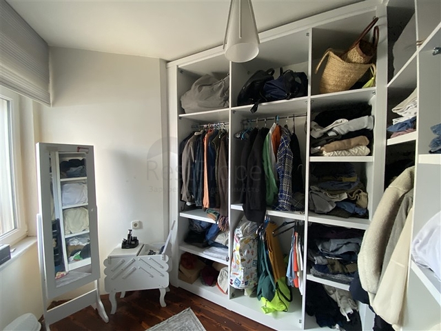 فيلا فسيحة 3 + 1 على بعد 250 متر من البحر في منطقة كوناكلي