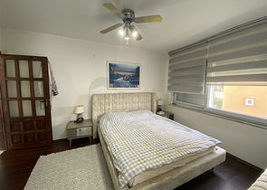 فيلا فسيحة 3 + 1 على بعد 250 متر من البحر في منطقة كوناكلي