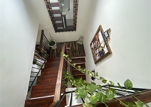 فيلا فسيحة 3 + 1 على بعد 250 متر من البحر في منطقة كوناكلي