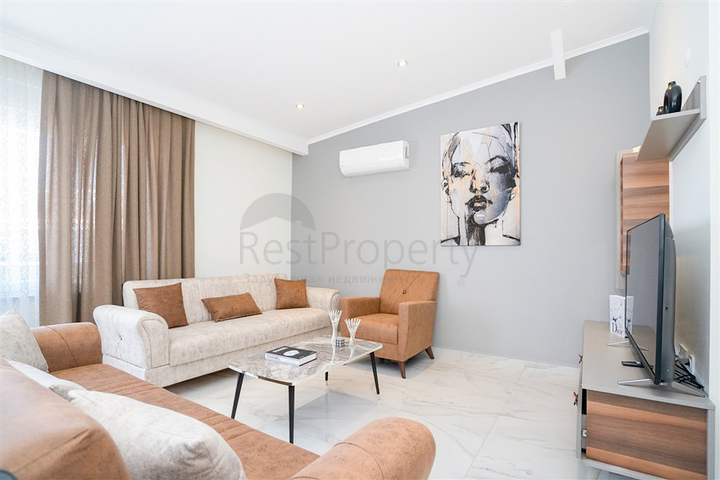 بنتهاوس 2+1 في منطقة كستل ، على بعد 350 متر فقط من البحر 