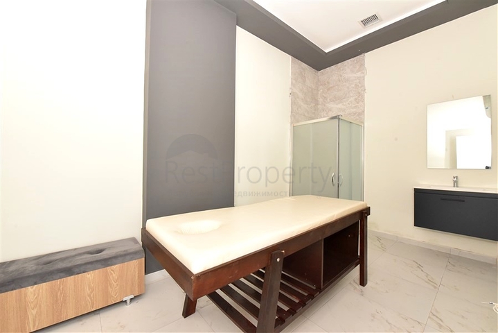 بنتهاوس 2+1 في منطقة كستل ، على بعد 350 متر فقط من البحر 