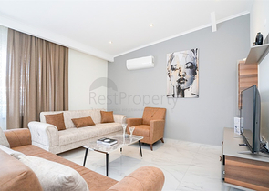 بنتهاوس 2+1 في منطقة كستل ، على بعد 350 متر فقط من البحر 