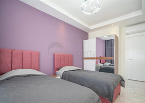 بنتهاوس 2+1 في منطقة كستل ، على بعد 350 متر فقط من البحر 