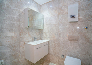 بنتهاوس 2+1 في منطقة كستل ، على بعد 350 متر فقط من البحر 