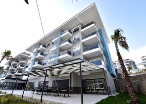 بنتهاوس 2+1 في منطقة كستل ، على بعد 350 متر فقط من البحر 