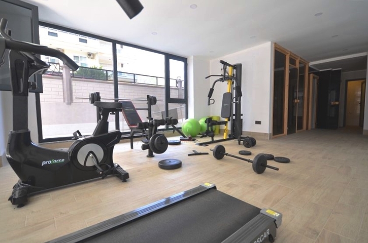 شقة 2+1 مع غرفة تخزين في منطقة محمودلار