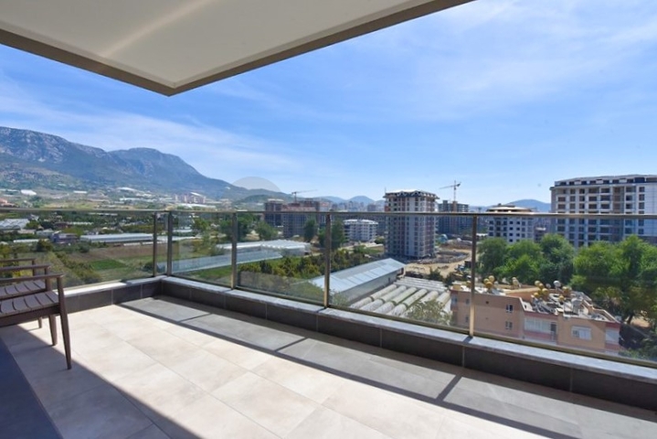 شقة 2+1 مع غرفة تخزين في منطقة محمودلار