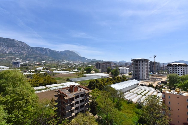 شقة 2+1 مع غرفة تخزين في منطقة محمودلار