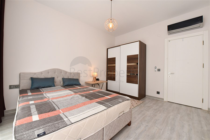 شقة 2+1 مع غرفة تخزين في منطقة محمودلار