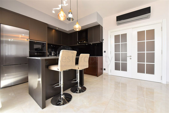 شقة 2+1 مع غرفة تخزين في منطقة محمودلار