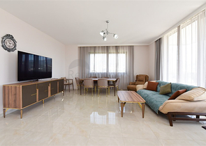 شقة 2+1 مع غرفة تخزين في منطقة محمودلار