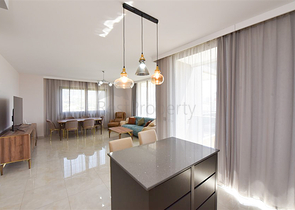 شقة 2+1 مع غرفة تخزين في منطقة محمودلار