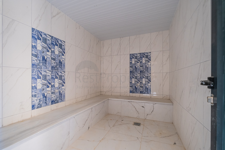 شقق من غرفتين في أوبا