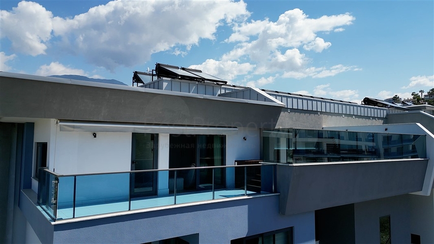 بنتهاوس 3 + 1 مع مسبح خاص على السطح في منطقة كارجيجاك