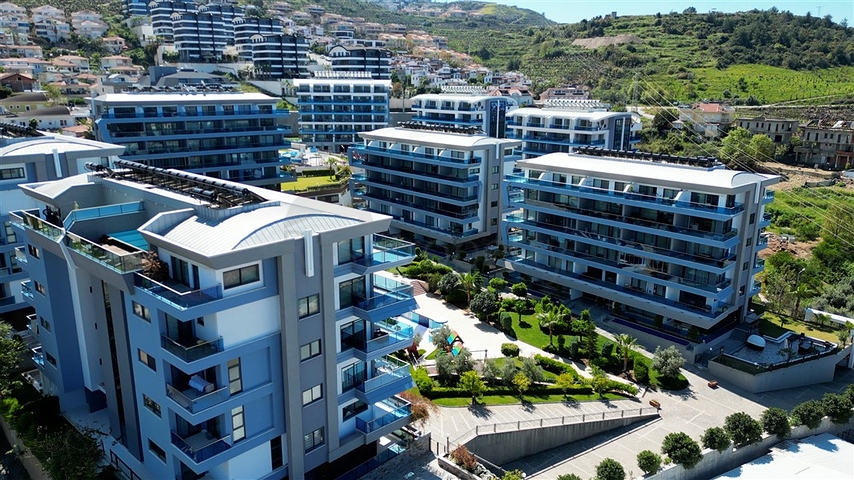 بنتهاوس 3 + 1 مع مسبح خاص على السطح في منطقة كارجيجاك