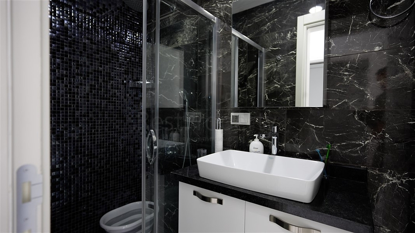 بنتهاوس 3 + 1 مع مسبح خاص على السطح في منطقة كارجيجاك