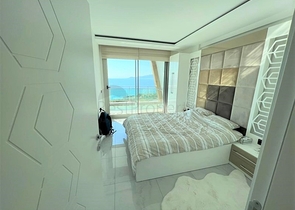 شقة مفروشة 1 + 1 مع إطلالة جميلة على البحر في منطقة كارجيجاك