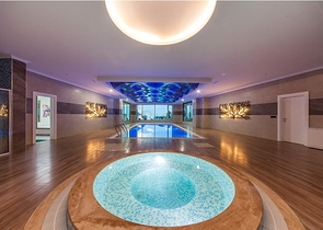 شقة مفروشة 1 + 1 مع إطلالة جميلة على البحر في منطقة كارجيجاك