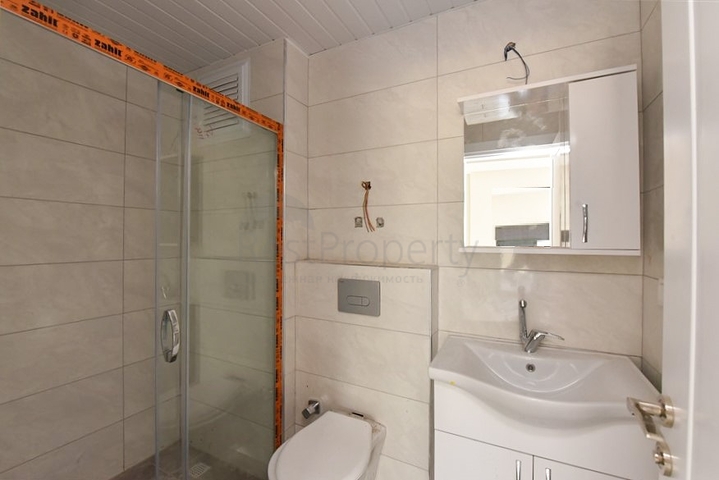 شقة 1+1 في مجمع جديد بدون بنية تحتية في منطقة محمودلار