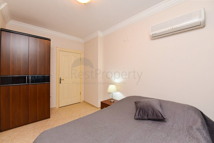 شقة كبيرة مطلة على البحر 2 + 1