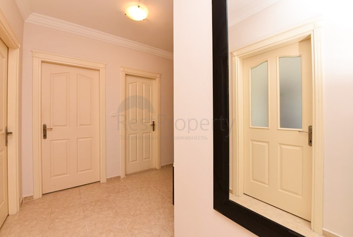 شقة كبيرة مطلة على البحر 2 + 1