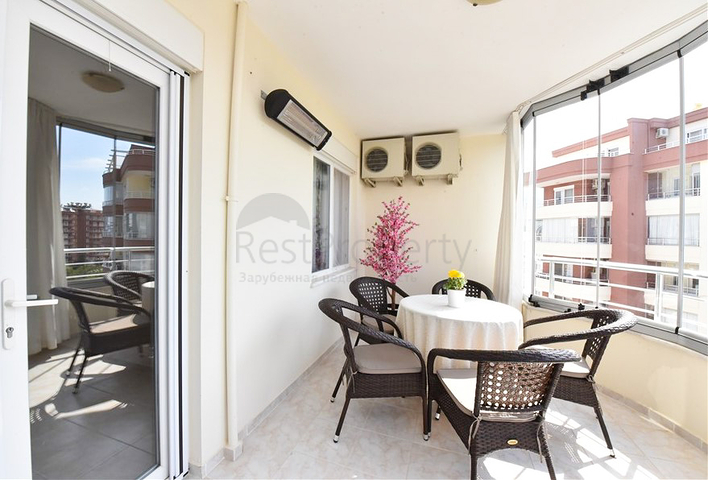 شقة كبيرة مطلة على البحر 2 + 1