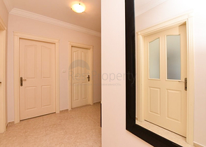 شقة كبيرة مطلة على البحر 2 + 1