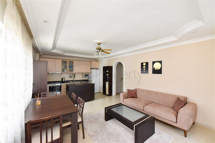 شقة 1 + 1 900 متر من البحر مع تصريح إقامة