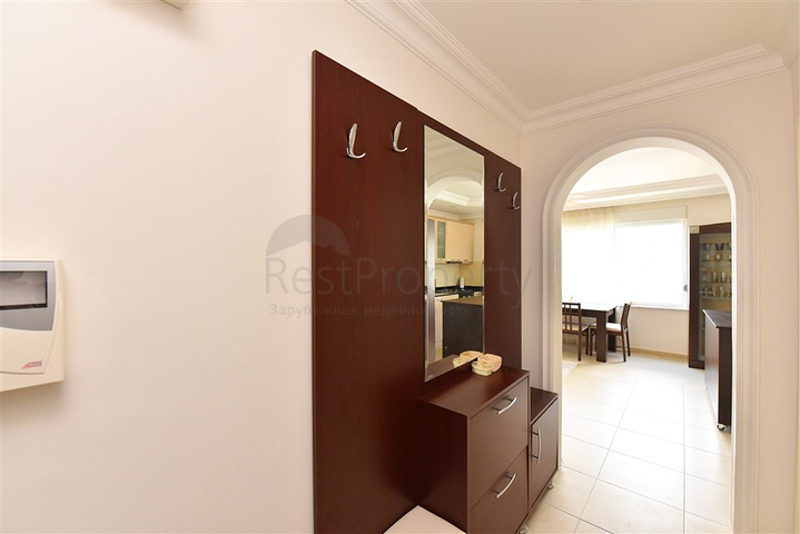 شقة 1 + 1 900 متر من البحر مع تصريح إقامة