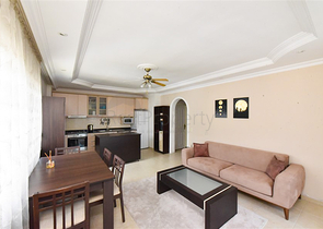 شقة 1 + 1 900 متر من البحر مع تصريح إقامة