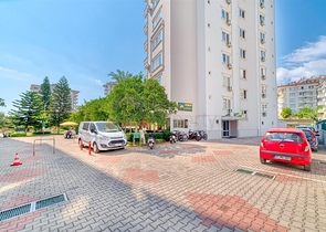 شقة 1 + 1 900 متر من البحر مع تصريح إقامة