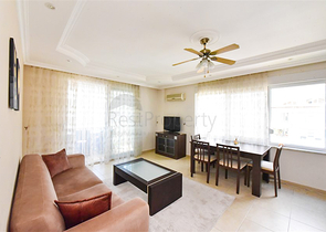 شقة 1 + 1 900 متر من البحر مع تصريح إقامة