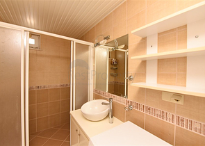 شقة 1 + 1 900 متر من البحر مع تصريح إقامة