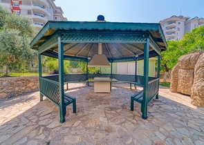 شقة 1 + 1 900 متر من البحر مع تصريح إقامة