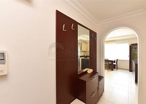 شقة 1 + 1 900 متر من البحر مع تصريح إقامة