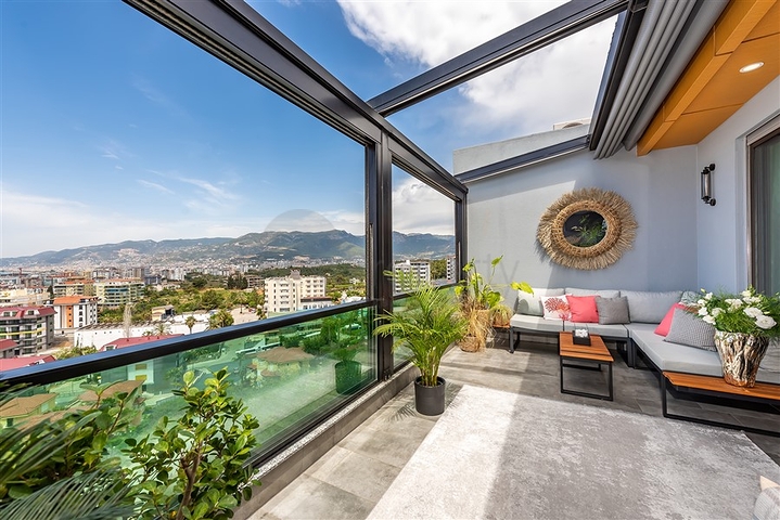 بنتهاوس فاخر مع إطلالات على البحر والقلعة من المالك 