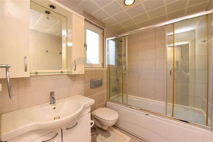 شقق فسيحة في وسط أوبا