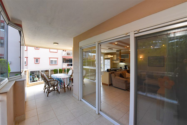 شقق فسيحة في وسط أوبا