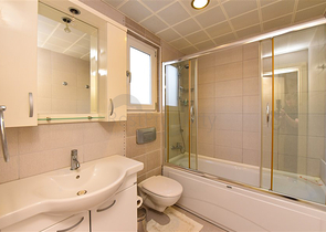 شقق فسيحة في وسط أوبا