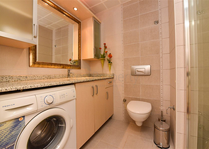 شقق فسيحة في وسط أوبا