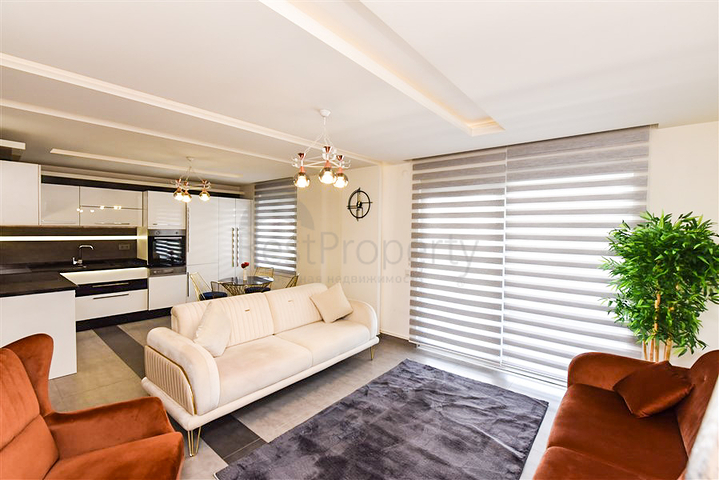 شقة فسيحة 2 + 1 في منطقة أوبا