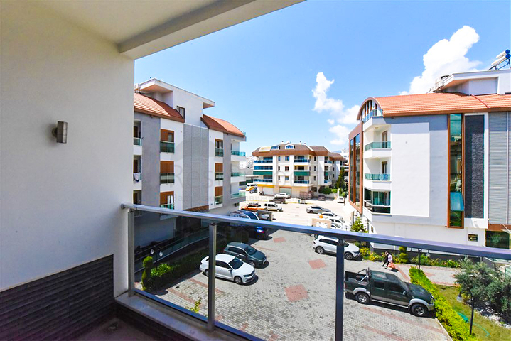 شقة فسيحة 2 + 1 في منطقة أوبا