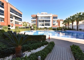 شقة فسيحة 2 + 1 في منطقة أوبا