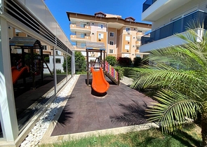 شقة فسيحة 2 + 1 في منطقة أوبا