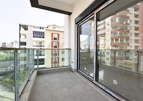 شقة 1+1 في مجمع جذاب في منطقة توسمور 