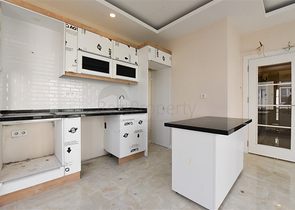 شقة 1+1 في مجمع جذاب في منطقة توسمور 